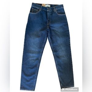 Levi Strauss Signature Women’s Relaxed Fit Jeans - Size 10